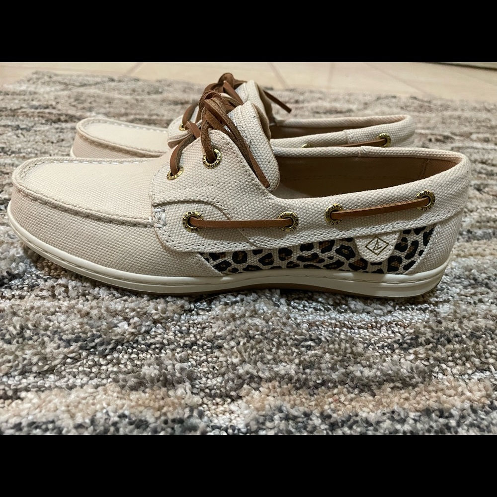 NIB Sperry Boat Shoes!